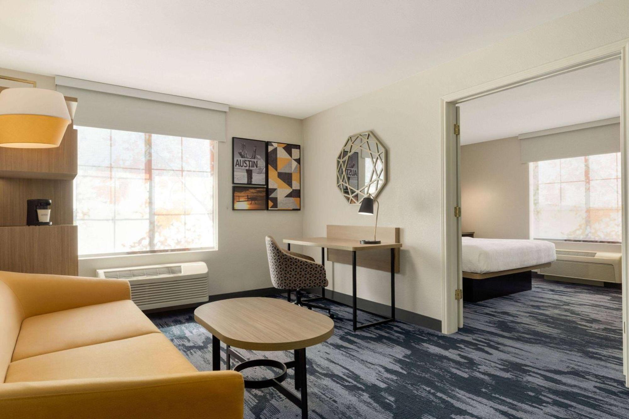 La Quinta By Wyndham Austin Southwest Hotel Buitenkant foto